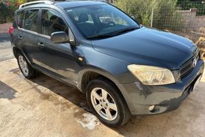 Toyota Rav 2.2