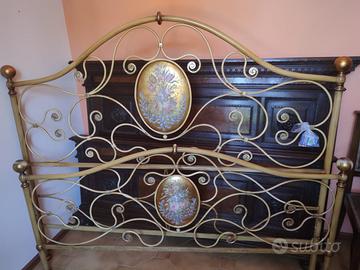 Testiera e pediera letto in ferro battuto