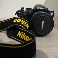 NIKON D3200 + NIKKOR AF-S 35mm - 1.8