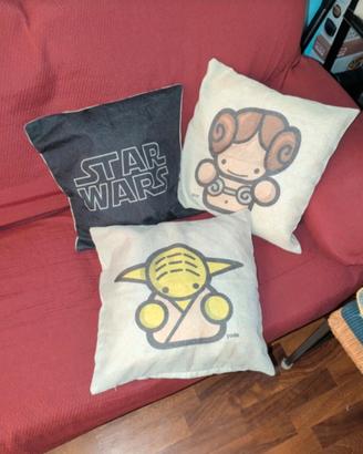 3 cuscini star wars  €7
