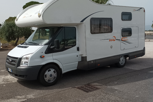 Camper mansardato Ford RIMOR XGO 21
