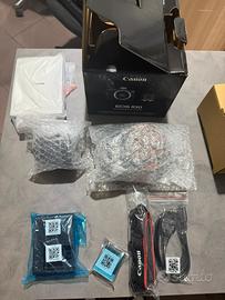 Canon EOS R50 con obiettivo RF-S 18-45mm