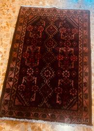 Tappeto orientale annodato a mano