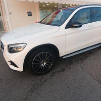MERCEDES GLC 250 PREMIUM 4 MATIC