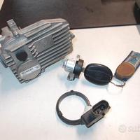 X Beverly RST 300 : corpo farfallato CM081720