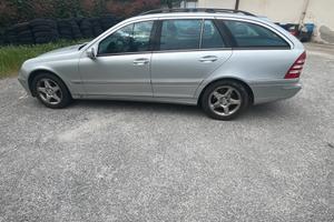 Mercedes c 220 d anno 2003