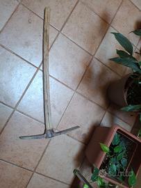 Piccone da muratore