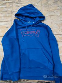 felpa Levis blu  o rossa 