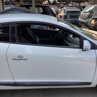 RENAULT MEGANE 2010 - PORTA ANTERIORE DESTRO