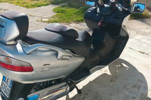 Suzuki Burgman 650 executive 