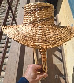 Cestino a cappello in vimini 