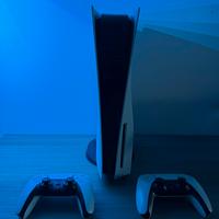 PlayStation 5 FAT con 2 Controller e 2 Giochi PS5.