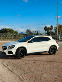 Mercedes GLA 200d Night Edition