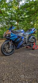 YAMAHA R1 2008 