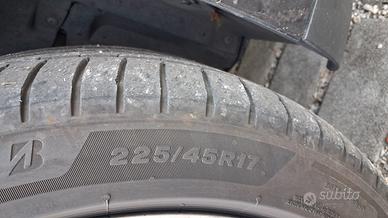 Gomme estive Bridgestone