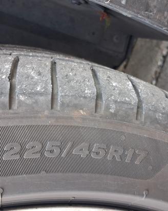 Gomme estive Bridgestone