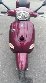 Vespa ET4 150 (2001) – Bordeaux – Con Bauletto