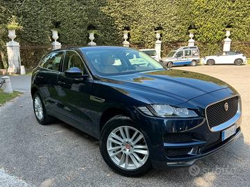 Jaguar F-Pace 241 cv