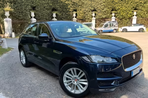 Jaguar F-Pace 241 cv