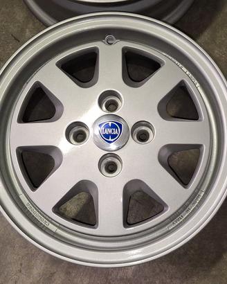 cerchi in lega 4x98 r14  lancia fiat alfa romeo