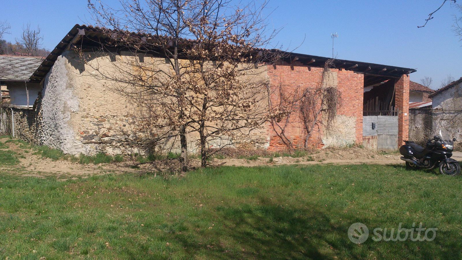 Cascina da ristrutturare - Vista 4