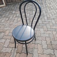 Sedie varie in stock