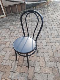 Sedie varie in stock
