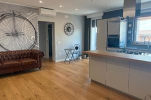 Appartamento due livelli 150mq