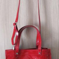 Borsa Armani vernice a spalle e a mano