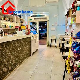 Bar avviatissimo nel cuore della città