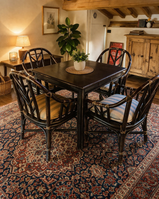 Tavolo con 4 poltroncine stile bambù