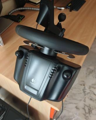 volante Logitech G27 — 120€ solo su ritiro in zona