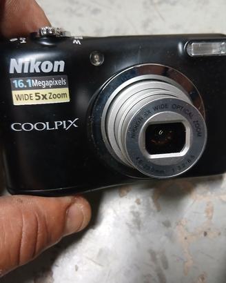 Nikon Coolpix A10 macchina fotografica 