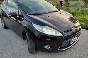 Ford Fiesta 1.4 TD Titanium