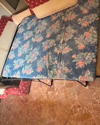 DIVANO LETTO