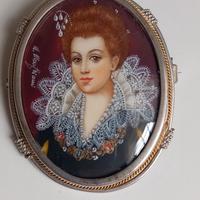 Ciondolo /spilla d'epoca A.Manfriani ag.800