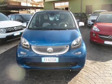 Smart ForTwo 1000 52 kW MHD coupé passion