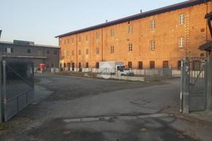 NEGOZIO A BRANDIZZO