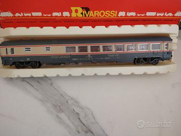 Carrozze Rivarossi treno bandiera