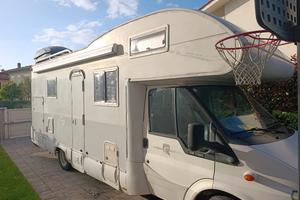 camper rimor 687tc