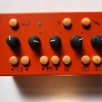 sintetizzatore video Eyesy Critteri and Guitari