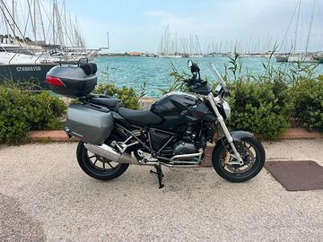 BMW R 1200 R -PARI AL NUOVO