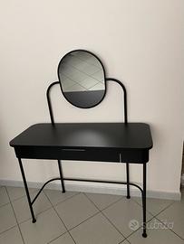 Toeletta trucco ikea