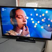 Televisore Telefunken 32" TE32287B35TXD usato