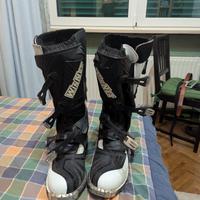 abbigliamento da enduro 