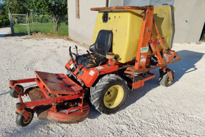 Trattorino tosaerba Gianni Ferrari