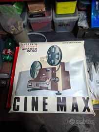 proiettore super 8