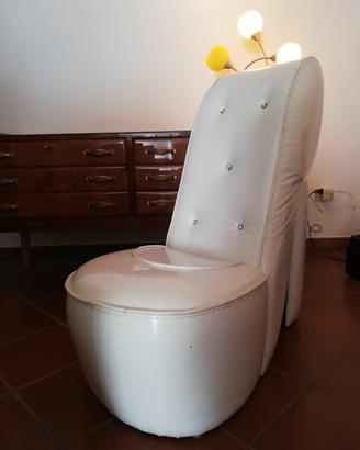 Poltrona con tacco e strass