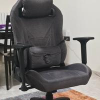 MSI MAG CH130 I REPELTEK FABRIC Sedia Gaming – Mat