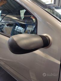 Specchio destro FIAT PUNTO 2 del 2000